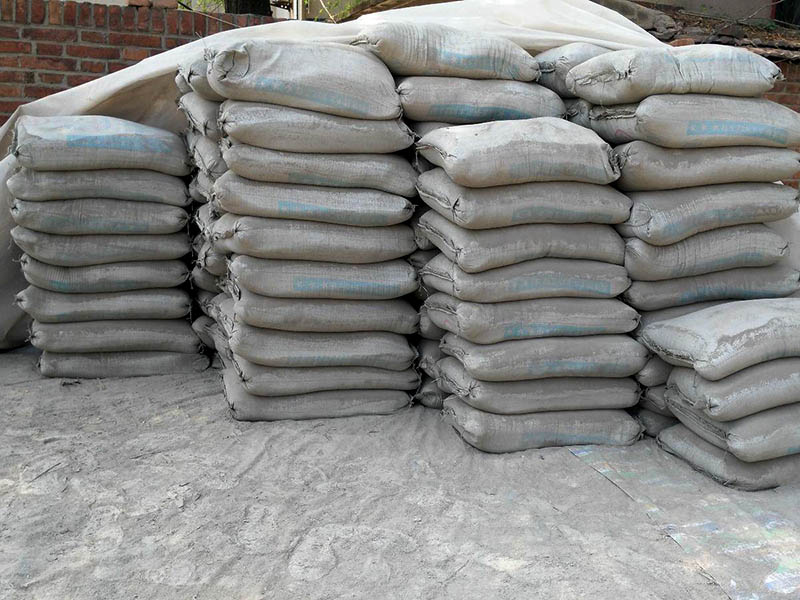 外墻涂料能不能當(dāng)水泥用？